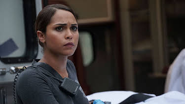 18:30: Chicago Fire (S5 E4) (S5) | Viasat Series | 9/23 2026