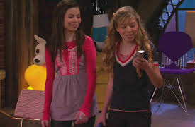 iCarly: 3. iWant more Viewers