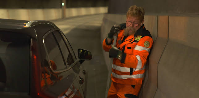 03:00: Vägens hjältar (S12 E3) (S12) | Kanal 5 | 2/3 2026