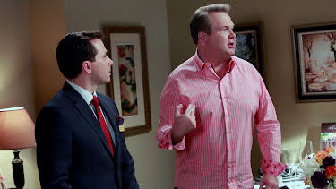3:00 PM: Modern Family | E4 | 8/10 2026