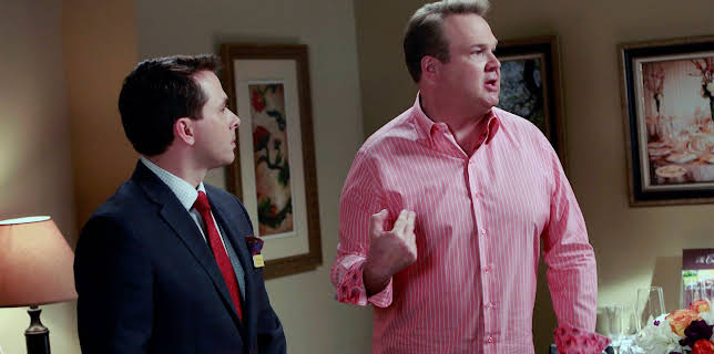 11:00 AM: Modern Family | E4 | 11/17 2025