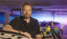 Traffic Cops (S12 E1)