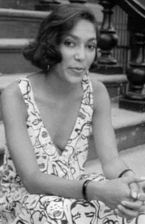 Raye Dowell as 