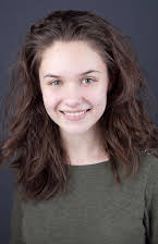 Julia Scarlett Dan som 