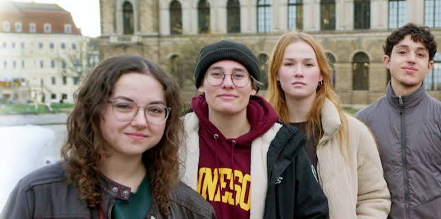 02:20: Eine Woche offline und zurück | Tagesschau 24 | 11/9 2025