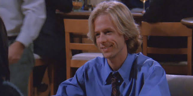 07:00: Just Shoot Me! (S3 E5) (S3) | TV6 | 1/29 2026