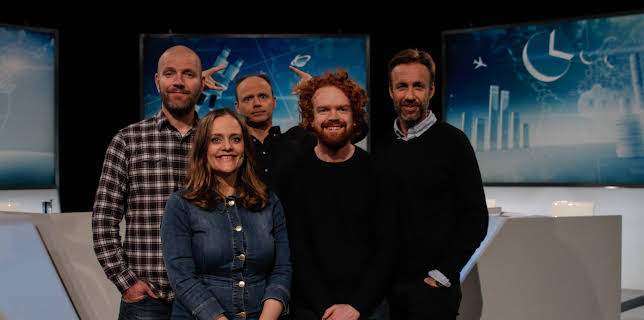 01:05: Brille (S5 E2) (S5) | TVNorge | 12/19 2025