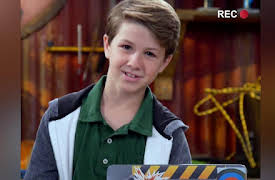 Bizaardvark Volume 1: Draw My Life