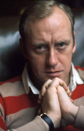 Nicol Williamson as 