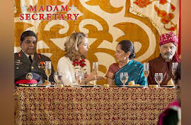 Madam Secretary, Season 1: Passage