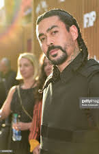 Gino Vento como Aza Colon