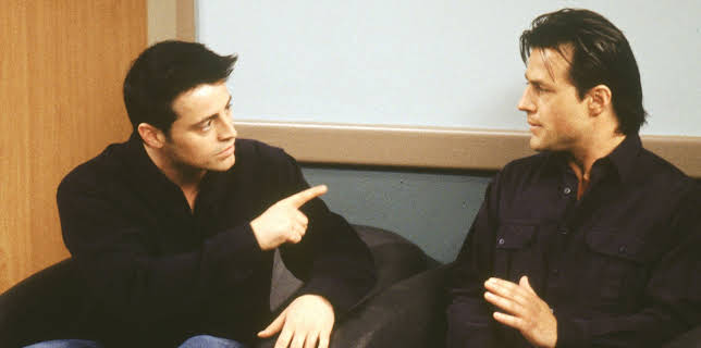 12:05: Vänner (S6 E17) (S6) | TV3 | 8/1 2025