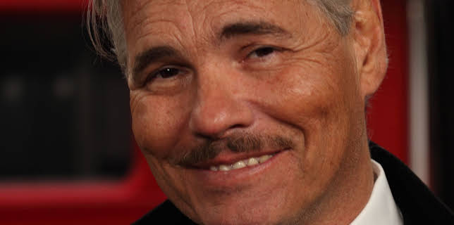 14:25: Bagasjekrigen (S1 E13) (S1) | Discovery Channel | 11/17 2025