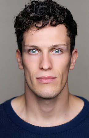 Wil Coban as Carter