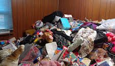 Hoarding: Buried Alive (S5 E1)