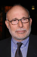 Mark Jonathan Harris som Director