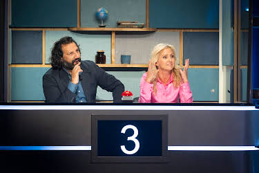08:45: Alle mot alle (S8 E12) (S8) | TVNorge | 5/13 2026
