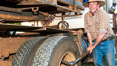4:00 PM: Outback Truckers (S2 E5) (S2) | Paramount | 7/12 2026