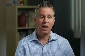 The Agent, Season 1: The Pro Football Combine