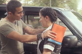 El club: Mamma, det är jag, Jonas. Inga mer dumheter från mig