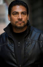 Eddie J. Fernandez som 