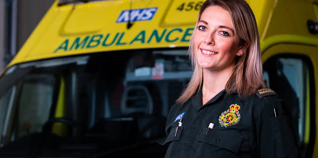 2:15 AM: Inside The Ambulance (S13 E7) (S13) | W | 11/30 2025