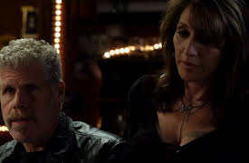 Sons of Anarchy Season 1: Hell Followed