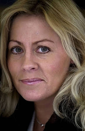 Nina Gunke as 