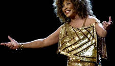 Tina: Live!