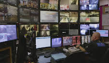 Gauner vs. Kaufhaus-Cops