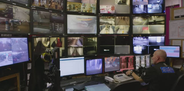 11:55: Gauner vs. Kaufhaus-Cops | ProSieben Maxx | 12/1 2025