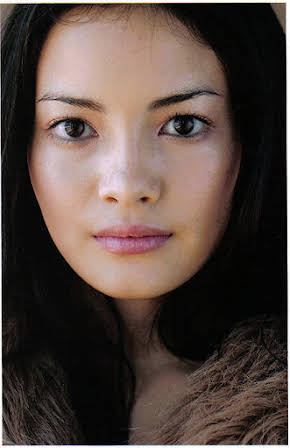 Kelly Vitz as Magenta