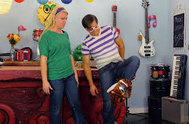 Minno Shows About Love: Season 1: Shoes - Tunetime