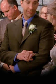 00:29: Friends (T2): Ep.11 El de la boda lesbiana | Comedy Central | 6/30 2026