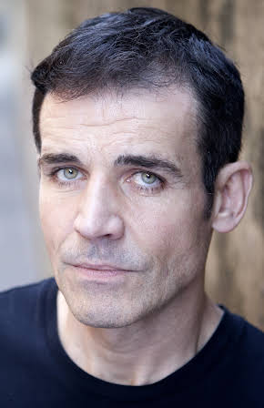 Guido Furlani as Dino Olivetti