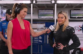 The Crew: Ooof, Someone Throw a Robe on Grandma