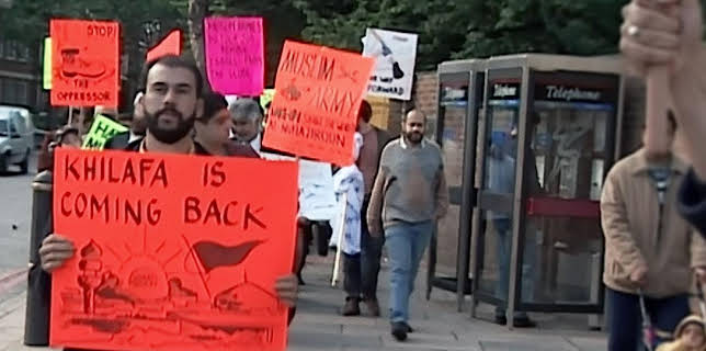 01:12: Dschihad - Europas Gotteskrieger (2/3) | Arte | 11/14 2025