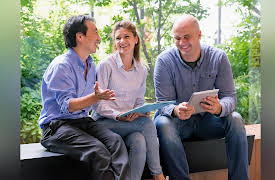 How to Build a Thriving Workplace: A Leader's Guide: Workplace Well-Being: The New Frontier