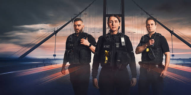 8:00 PM: Motorway Cops: Catching Britain's Speeders | Channel 5 | 2/2 2026