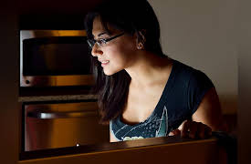 Changing Body Composition through Diet and Exercise: Nighttime Eating