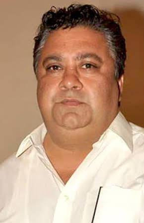 Manoj Pahwa as 