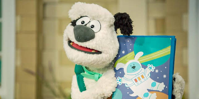 12:45 PM: Dodge's Pup School (S2) | Cbeebies | 11/8 2025