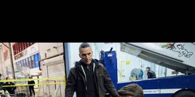 20:03: Hudson y Rex (T1): Ep.15 Sobre hielo | AXN | 1/7 2026