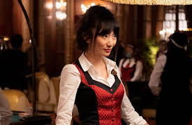 Hacks, Season 1: Falling