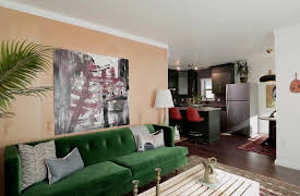 Bargain Block, Season 1: Modern and Bohemian