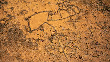 8:00 PM: The Mystery of the Desert Kites | BBC Four | 4/8 2026