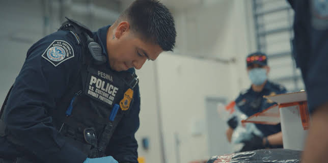 03:10: Grensevakten: USA - Mexico (S4 E9) (S4) | MAX | 12/7 2025