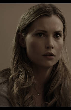 Harriet MacMasters-Green as 