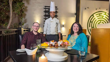 9:00 PM: Rich Holiday, Poor Holiday (S3 E1) (S3) | Channel 5 | 7/5 2026
