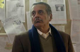 Akkad Bakkad Rafu Chakkar: Zameer Farosh